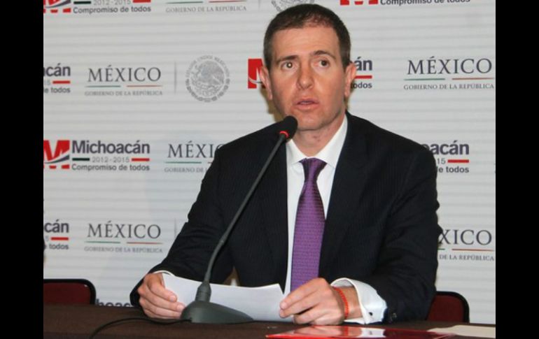 Alfredo Castillo (foto) informa hay una orden de aprehensión en contra del ex secretario de Finanzas del estado, Humberto Suárez. ARCHIVO /