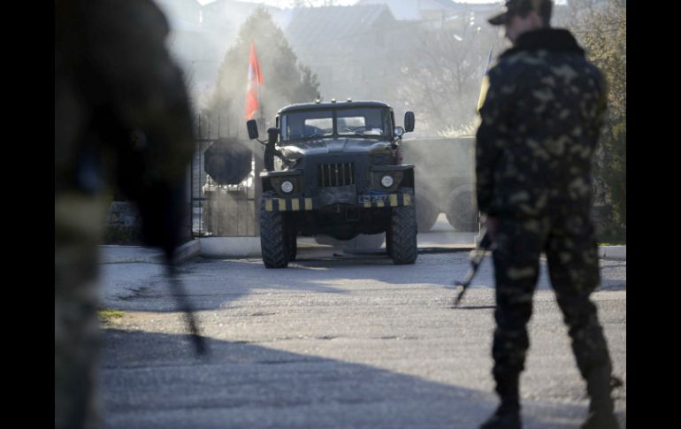 El jueves pasado, las mismas fuerzas prorrusas habían tomado el control de la corbeta ucraniana 'Ternopi'. EFE /