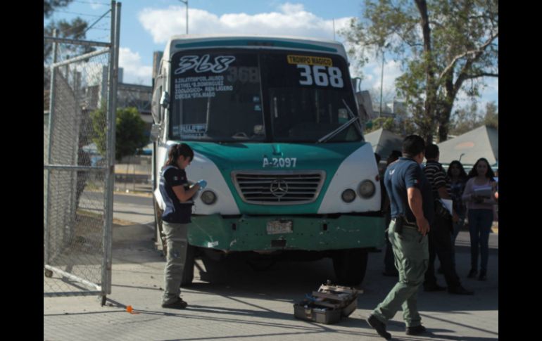 Hace unos días, la ruta 368 embistió a personas y estudiantes en la preparatoria 10 de la UdeG dejando heridos. ARCHIVO /