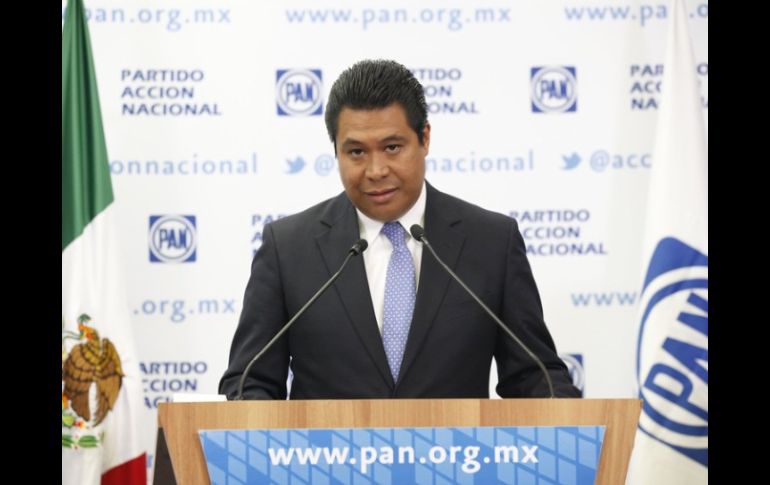 Carlos Pérez, coordinador nacional de los diputados locales del PAN, señala que van a trabajar de forma institucional y coordinados. ARCHIVO /
