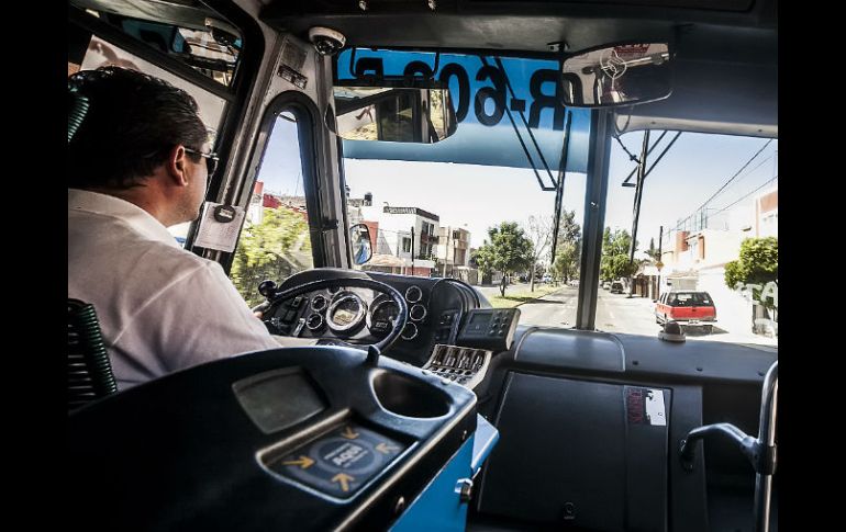 Hace apenas 15 días comenzó a operar el nuevo modelo de trabajo para los conductores del transporte público. ARCHIVO /