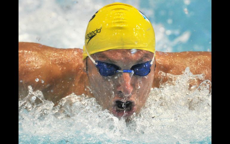 Ian fue el primer nadador en ganar seis oros en un Mundial, en 2001. ARCHIVO /