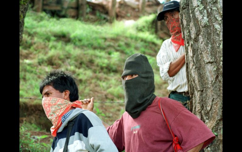 El EZLN establece dos puntos de control, luego de un enfrentamiento con indígenas campesinos. ARCHIVO /