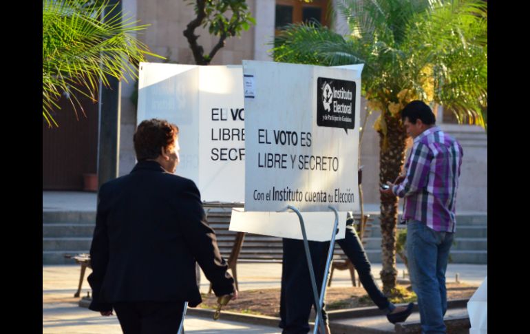 Se instalaron 99 casillas en 57 centros de votación distribuidos en las principales delegaciones  de Tlajomulco.  /