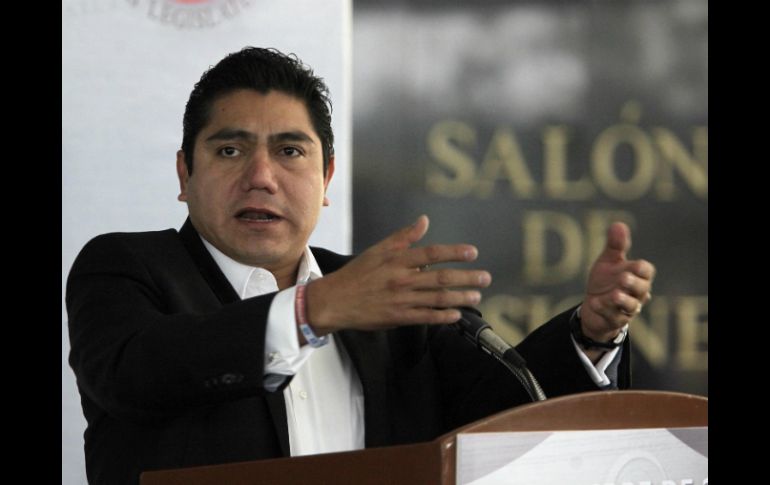 Jorge Luis Preciado señala que se prevé que este lunes haya un documento completo de las leyes pendientes. ARCHIVO /