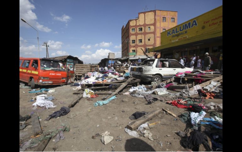 El pasado viernes murieron al menos diez personas en dos explosiones ocurridas en Nairobi. EFE /