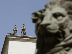 Miembros del Grupo de Operaciones Especiales blindan Madrid ante la proclamación del rey Felipe VI. EFE /
