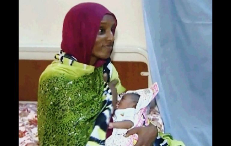 Mariam dio a luz en prisión, tanto ella como su hijo ya están libres. AP /