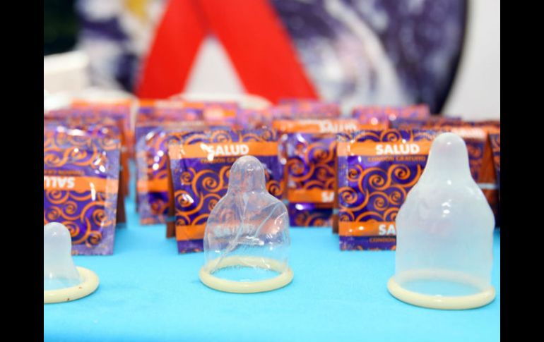 En México, la producción de hule para condones sólo abastece el ocho por ciento de la demanda, el resto se tiene que importar. ARCHIVO /