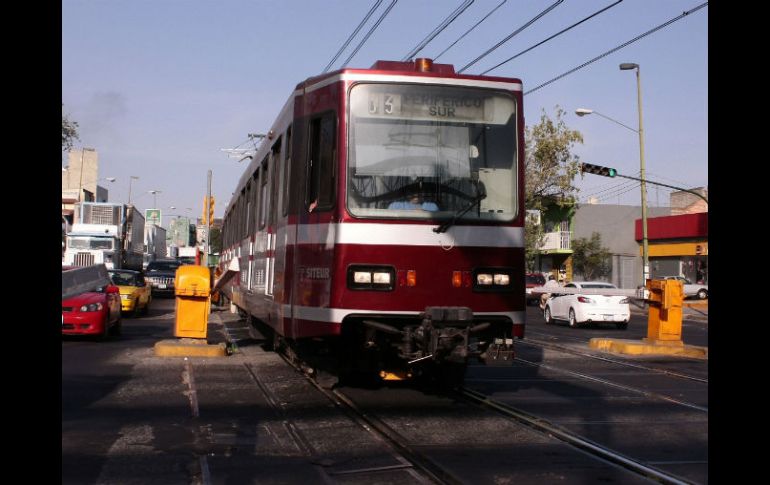 La Línea 3 del Tren Eléctrico Urbano requerirá la inversión de 17 mil millones de pesos. ARCHIVO /