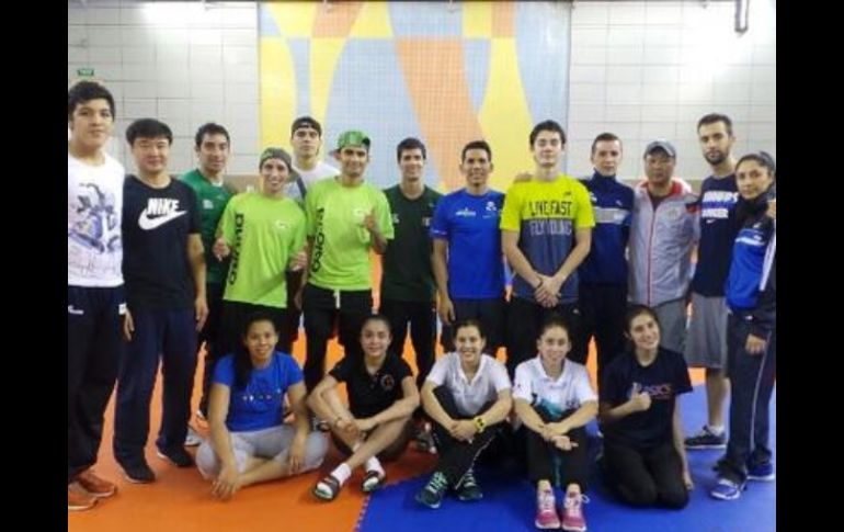 El equipo mexicano de Taekwondo ha desertado en todas las categorías del Grand Prix en el país asiático. Foto: @CONADE. ESPECIAL /