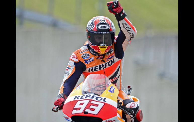 El piloto español conquista la pista alemana y amplía su liderazgo en el Mundial de MotoGP. AFP /