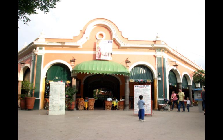 Los lugares más visitados del municipio son el Centro Cultural 'El Refugio' y la Parroquía de San Pedro. ARCHIVO /