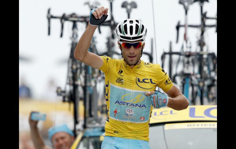 Vincenzo Nibali busca ser el primer italiano que gana el Tour desde Marco Pantani en 1998. EFE /