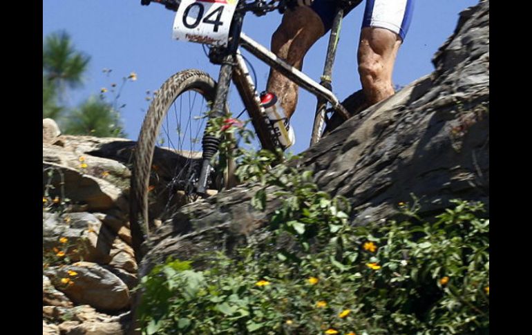 El deportista participará en las pruebas de ciclismo de montaña de ruta y contra reloj. ARCHIVO /