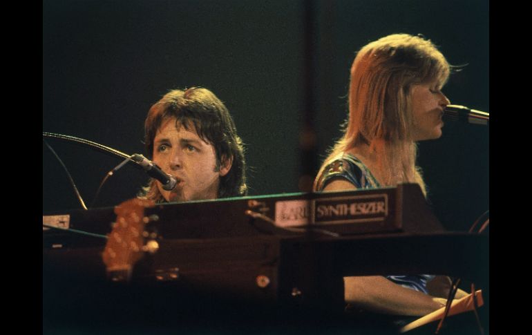 Wings es uno de los grupos más exitosos del Reino Unido, integrado por McCartney y su esposa Linda. ARCHIVO /