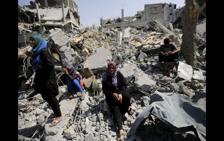 El ejército israelí hizo un llamado a los residentes de Gaza a resguardarse porque reiniciarían sus operaciones. EFE /