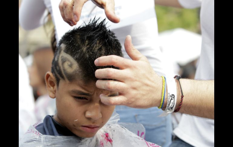 Esta medida no fue bien vista por los familiares, al cortar el cabello a los niños sin autorización de los familiares. ARCHIVO /