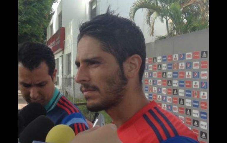 Solís dijo que es importante para el equipo calificar. TWITTER @Chivas.  /