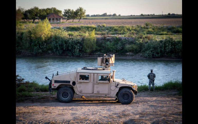 La Guardia Nacional vigila con equipo sofisticado en los márgenes del Río Bravo. NTX /