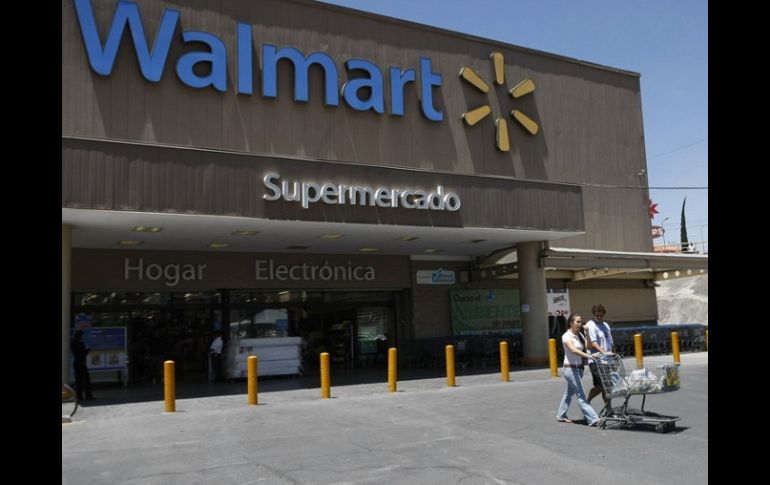Wal-Mart San José del Cabo reanuda su servicio. NTX / ARCHIVO