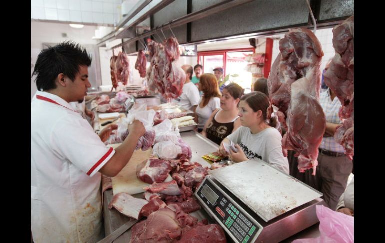 Gran parte de la oferta de carne de res se queda sin acceso a importantes segmentos del mercado regional. EL INFORMADOR / ARCHIVO