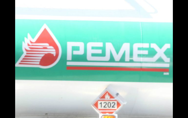 Hasta la fecha, Pemex ha dado cumplimiento en dos procedimientos dando saneamiento al lugar afectado por el derrame. NTX / ARCHIVO