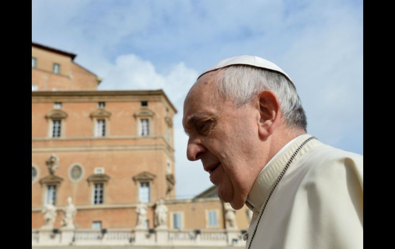 El Papa Francisco anuncia que viajará a la norteña ciudad italiana de Turín y allí venerará la Sábana Santa. AFP / A. Pizzoli