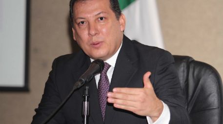 El actual presidente de la CNDH, Raúl Plascencia sería relevado de su cargo sin la opción de regresar al mismo. NTX / ARCHIVO