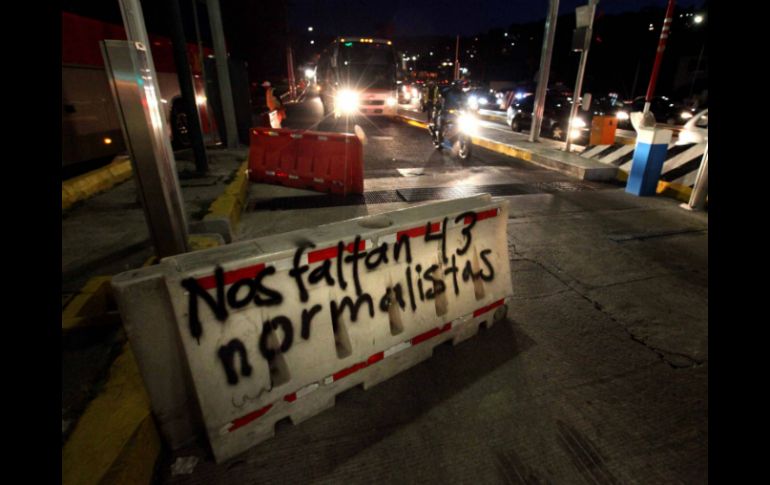 Desde la mañana autoridades reportaron la presencia de manifestantes en accesos carreteros a la ciudad de México. SUN / J. Cabrera