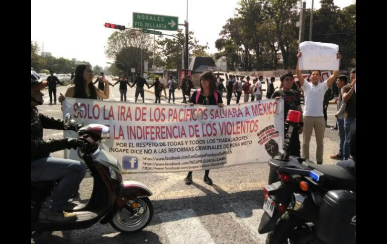 Diversas manifestaciones se realizan en solidaridad a los familiares de los desaparecidos. EL INFORMADOR / A. García