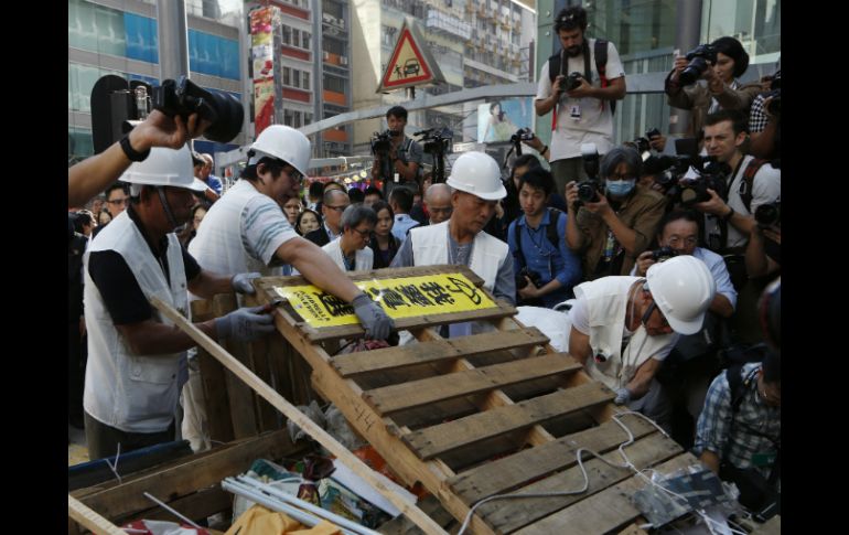 Los manifestantes tienen más de un mes ocupando las calles más importantes de Hong Kong. AP / K. Cheung
