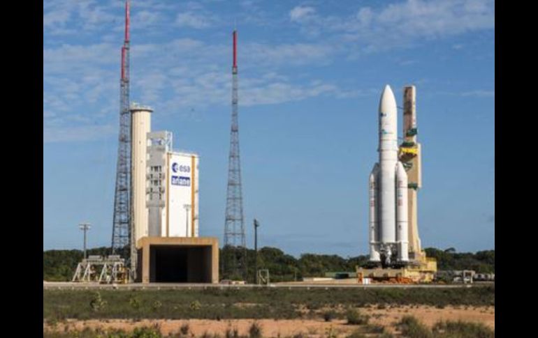 El cohete transporta en su interior el DIRECTV-14, que ofrecerá imágenes en alta definición. TWITTER / @Arianespace