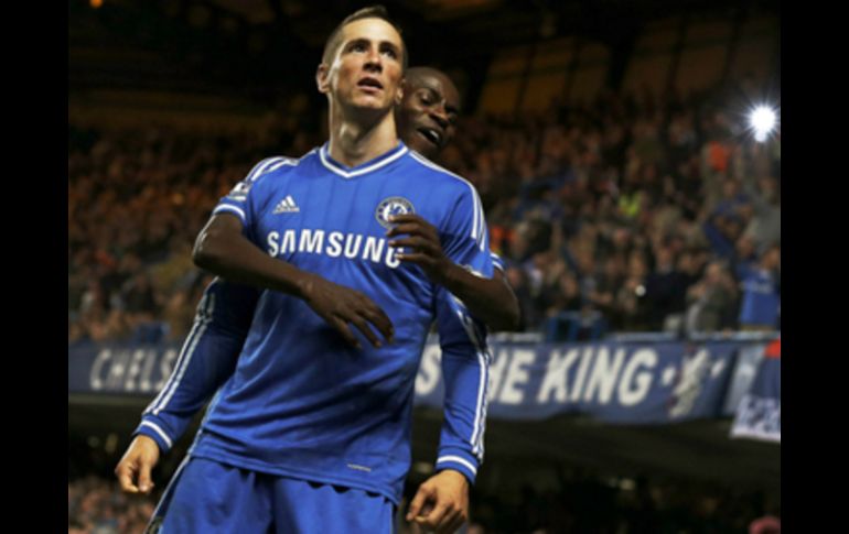 El entrenador del Chelsea José Mourinho, descartó este viernes la vuelta de Torres al conjunto 'blue'. EFE / ARCHIVO