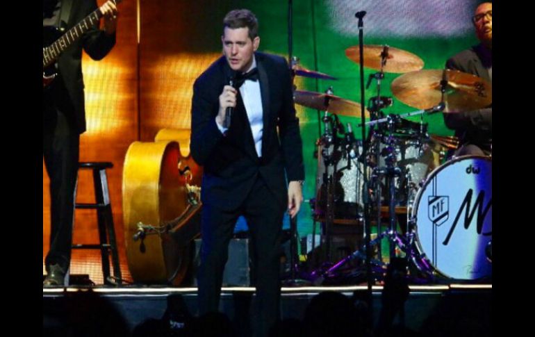El cantautor cierra el año con dos grandes satisfacciones: los últimos conciertos de su tour y el éxito de su álbum navideño. FACEBOOK / Michael Bublé