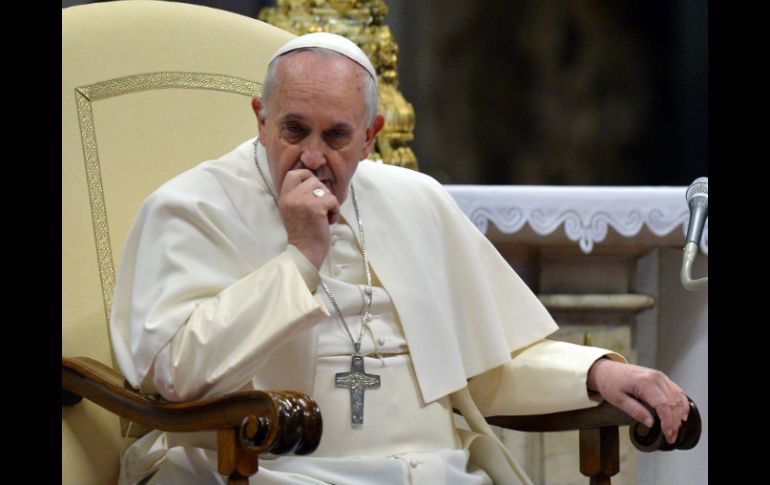 El Papa sostiene que los símbolos de la Navidad son una invitación a la unidad, a la concordia y a la paz. AFP / A. Solaro