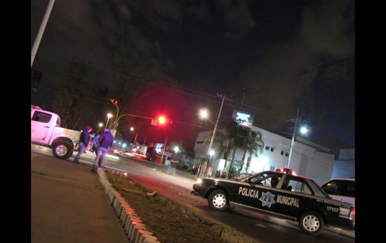 El incidente ocurrió alrededor de las 19:00 horas en el cruce de avenida Patria y Niños Héroes. EL INFORMADOR /