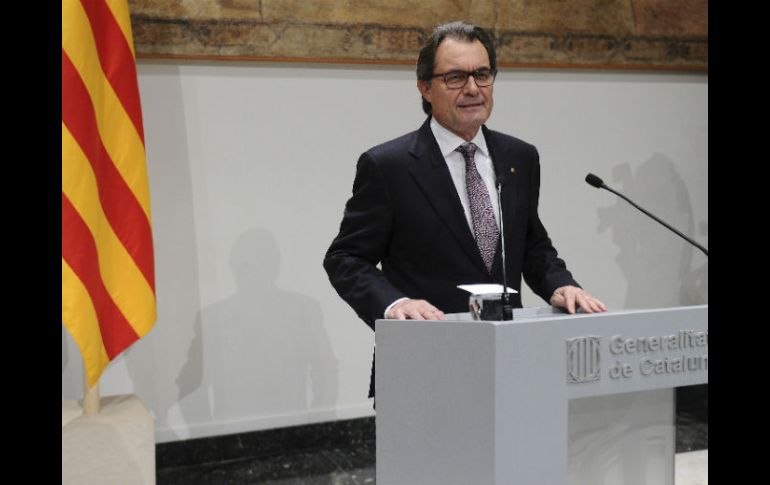 De ganar el equipo independentista las elecciones, el gobierno de Mariano Rajoy estaría en aprietos. AFP / J. Lago