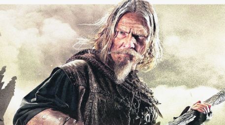 Jeff Bridges. El actor de 65 años vuelve a la cartelera en esta cinta de fantasía, adaptación de la novela 'El aprendiz del espectro'. ESPECIAL / Universal Pictures