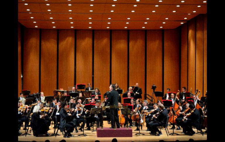 La Orquesta Filarmónica de Jalisco se prepara para sus presentaciones. EL INFORMADOR / ARCHIVO