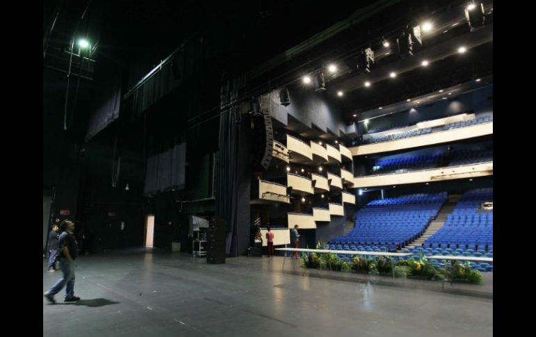 El escenario del recinto lo mismo permite espectáculos en gran formato que eventos más íntimos. EL INFORMADOR / E. Barrera
