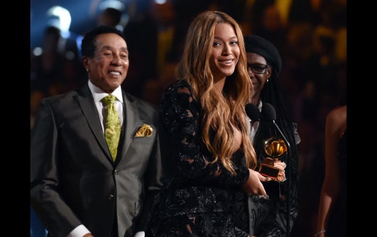 Beyoncé  derrotó con 'Drunk in love' a Chris Brown con Usher y Rick Ross en 'New flame'. AP / J.Shearer