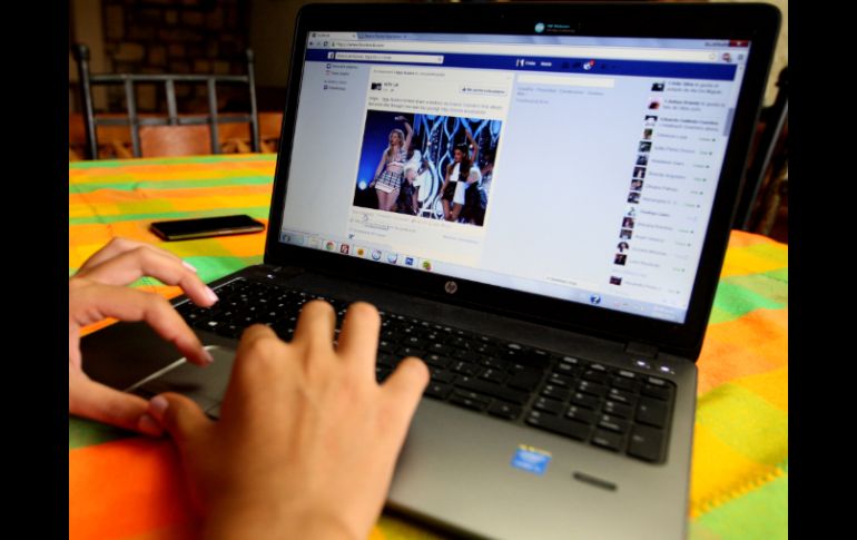 Los usuarios de Facebook tienen tres veces más posibilidades de encontrarse con enlaces maliciosos. EL INFORMADOR / ARCHIVO