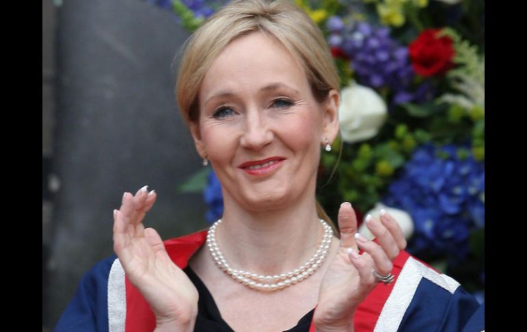 'Una vacante imprevista' es la primera novela para adultos de JK Rowling. AFP / ARCHIVO
