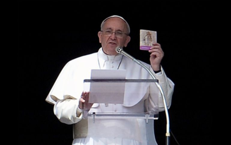 La declaración del Papa Francisco se realizó en una carta dirigida a su amigo Gustavo Vera, de la ONG 'La Alameda'. AFP / ARCHIVO