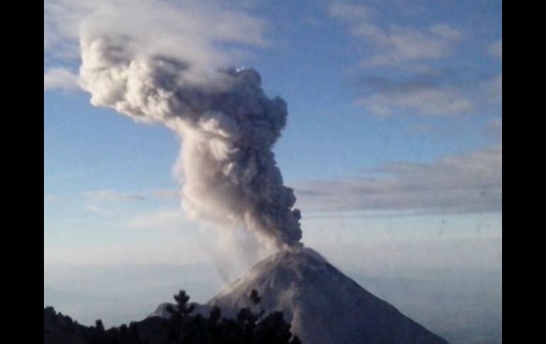 El Volcán de Colima mantiene su actividad. TWITTER / @PCJalisco