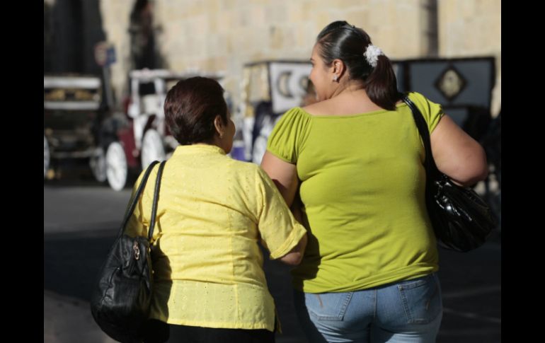 Estudios indican que el grupo de la población que tuvo más crecimiento de obesidad fue el de las mujeres de entre 20 y 29 años. EL INFORMADOR / ARCHIVO