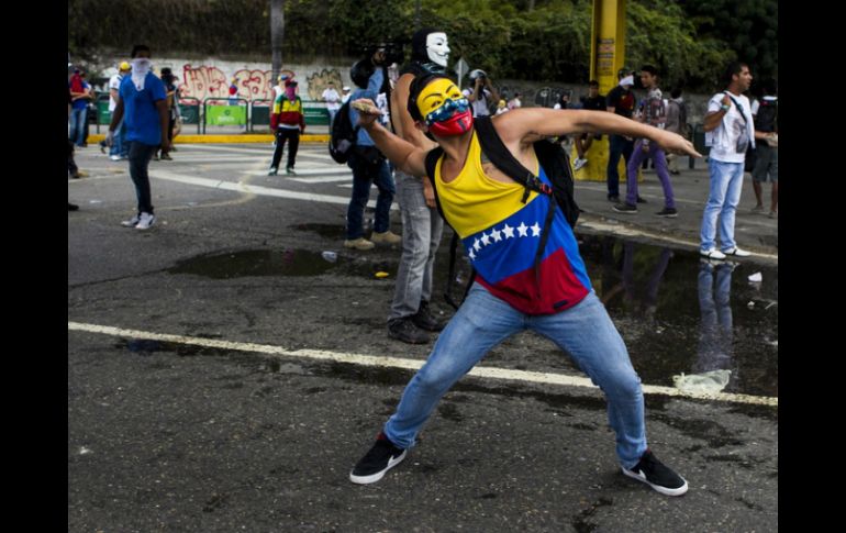 Grupos locales e internacionales de derechos humanos han objetado el arresto de manifestantes y opositores en Venezuela. EFE / ARCHIVO