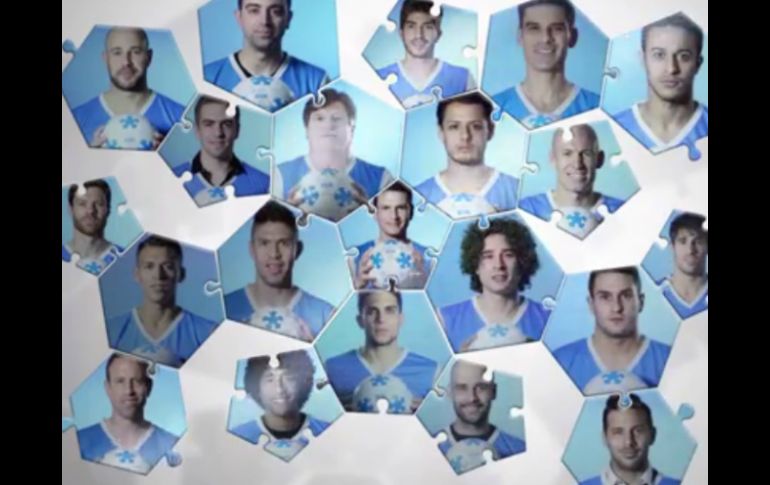 En días anteriores la campaña ' Iluminemos de Azul' fue impulsada por figuras de futbol nacional e internacional. TWITTER / @iluminemosazul