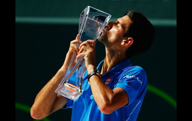 Djokovic es ahora el undécimo jugador con 51 títulos en su carrera. AFP / A. Bello